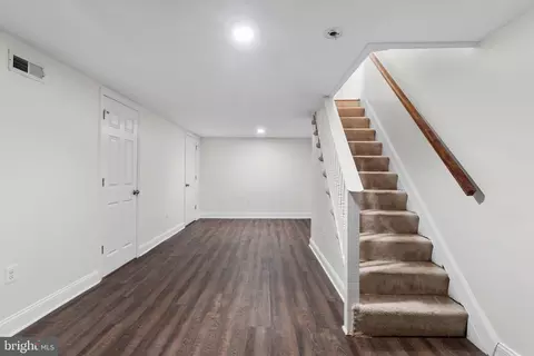 Entry Way - 4269 Sheldon Ave, Baltimore, MD 21206 photo 2 of 2