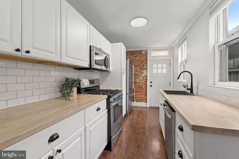 105 E Ostend St, Baltimore, MD 21230 photo 12