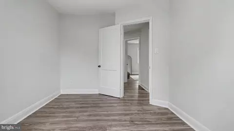 Entry Way - 3319 Leighton Ave, Baltimore, MD 21215 photo 10 of 14