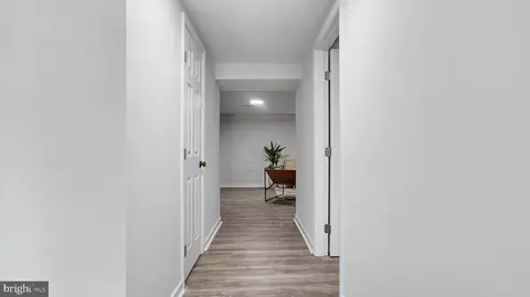Entry Way - 3319 Leighton Ave, Baltimore, MD 21215 photo 14 of 14