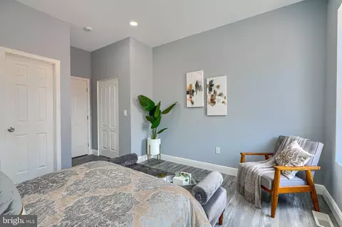 Bedroom - 1693 Darley, Baltimore, MD 21213 photo 3 of 5