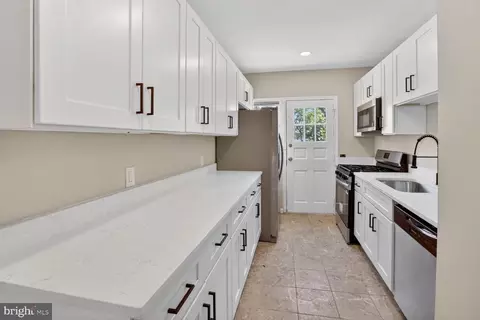 Kitchen - 315 E Cold Spring Ln, Baltimore, MD 21212 photo 2 of 2