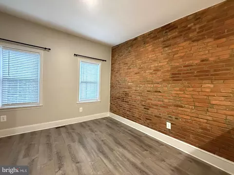 Living - 417 Scott St, Baltimore, MD 21230 photo 7 of 8