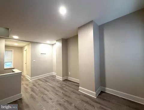 Living - 417 Scott St, Baltimore, MD 21230 photo 6 of 8