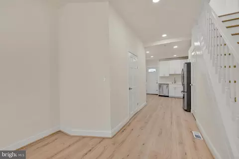 Entry Way - 1736 Westphal Pl, Baltimore, MD 21230 photo 1 of 4