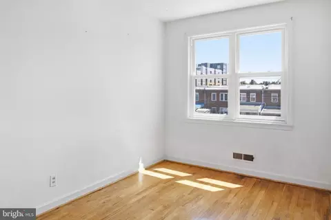 Bedroom - 709 Tolna St, Baltimore, MD 21224 photo 4 of 7