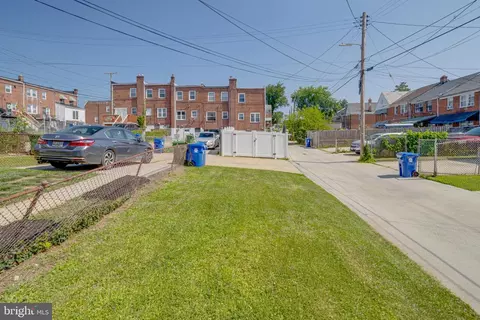 Exterior - 4100 Colborne Rd, Baltimore, MD 21229 photo 2 of 4