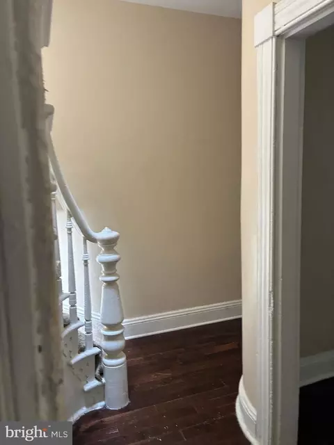 Entry Way - Undisclosed, Baltimore, MD 21217 photo 2 of 4