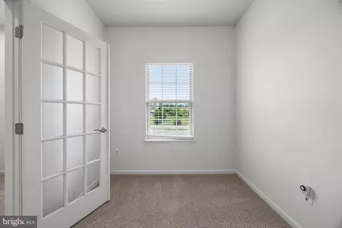 Entry Way - 102 Oldham St, Baltimore, MD 21224 photo 6 of 11