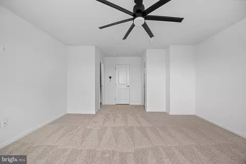Entry Way - 102 Oldham St, Baltimore, MD 21224 photo 9 of 11