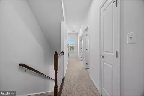 Entry Way - 102 Oldham St, Baltimore, MD 21224 photo 4 of 11