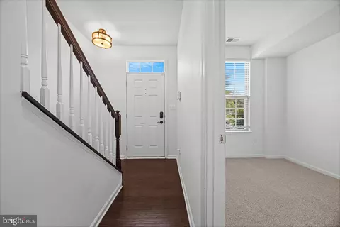 Entry Way - 102 Oldham St, Baltimore, MD 21224 photo 11 of 11