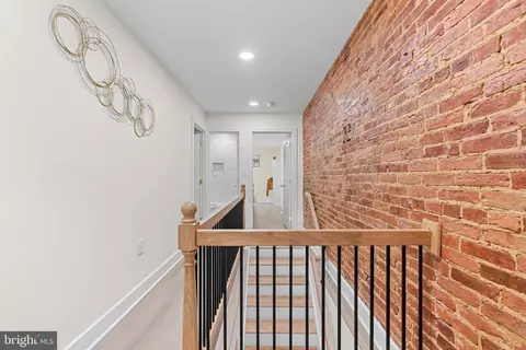 Entry Way - 1008 E Biddle St, Baltimore, MD 21202 photo 8 of 9