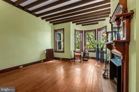 Living - 2014 Mount Royal Ter, Baltimore, MD 21217 photo 2 of 6