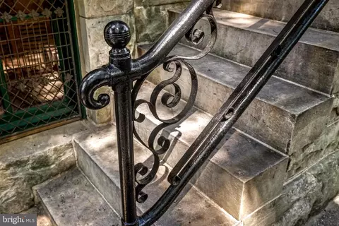 Exterior - 2014 Mount Royal Ter, Baltimore, MD 21217 photo 4 of 15