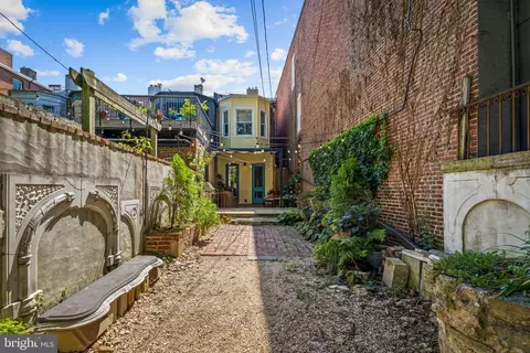 Exterior - 2014 Mount Royal Ter, Baltimore, MD 21217 photo 7 of 15