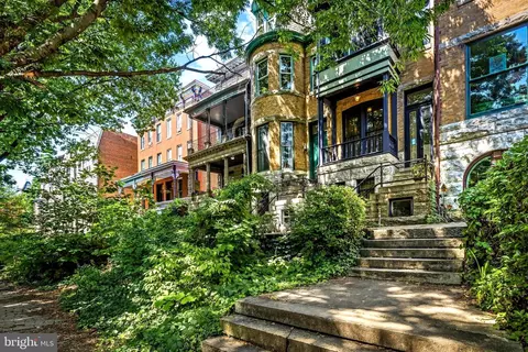 Exterior - 2014 Mount Royal Ter, Baltimore, MD 21217 photo 1 of 15