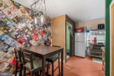 Dining - 2014 Mount Royal Ter, Baltimore, MD 21217 photo 3 of 4