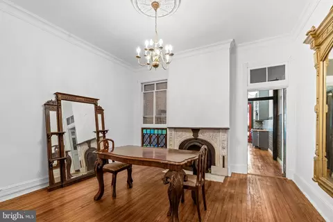 Dining - 2014 Mount Royal Ter, Baltimore, MD 21217 photo 2 of 4