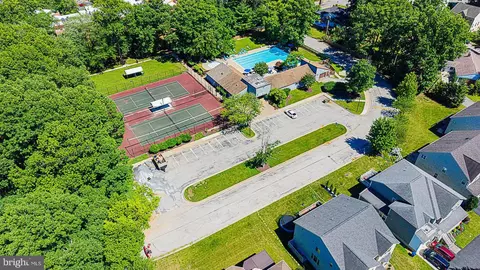 View/Area - 6343 Red Cedar Pl, Baltimore, MD 21209 photo 4 of 5