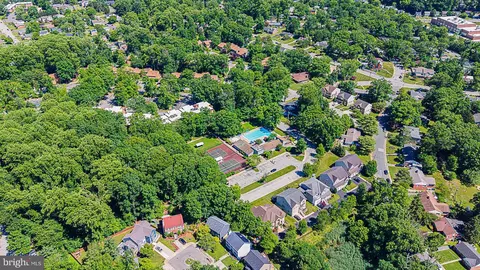View/Area - 6343 Red Cedar Pl, Baltimore, MD 21209 photo 2 of 5