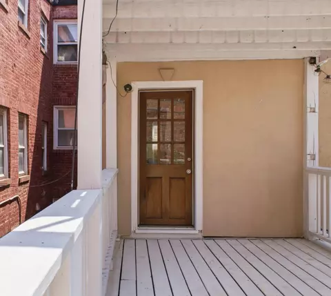 Exterior - 420 S Regester, Baltimore, MD 21231 photo 5 of 15