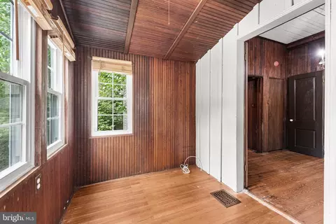 Entry Way - 6204 Gernand Rd, Baltimore, MD 21209 photo 3 of 3