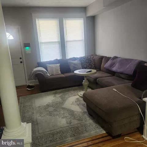 Entry Way - 3928 6th St, Baltimore, MD 21225 photo 1 of 14