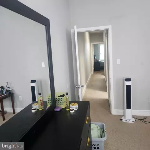 Entry Way - 3928 6th St, Baltimore, MD 21225 photo 6 of 14