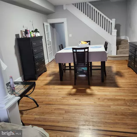 Entry Way - 3928 6th St, Baltimore, MD 21225 photo 3 of 14