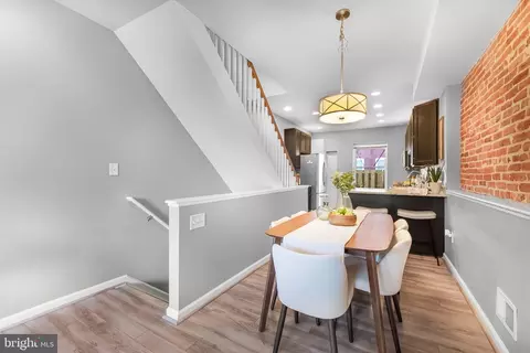 Entry Way - 2806 E Fairmount Ave, Baltimore, MD 21224 photo 1 of 2