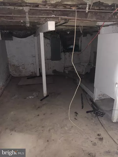 1305 Kuper St, Baltimore, MD 21223 photo 9