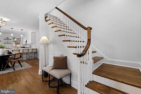 Entry Way - 516 E 39th St, Baltimore, MD 21218 photo 1 of 6