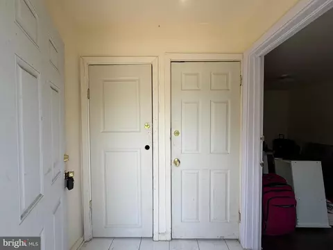 Entry Way - 826 Jack St, Baltimore, MD 21225 photo 1 of 6