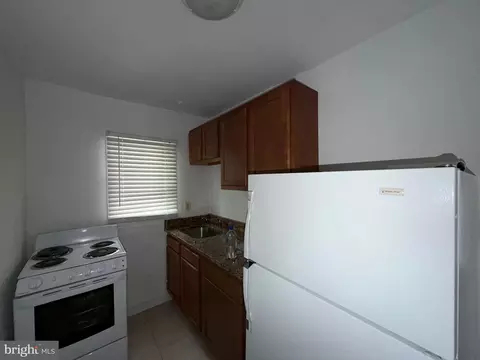 Kitchen - 826 Jack St, Baltimore, MD 21225 photo 1 of 1