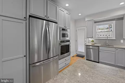Kitchen - 1452 Boyle St, Baltimore, MD 21230 photo 3 of 5
