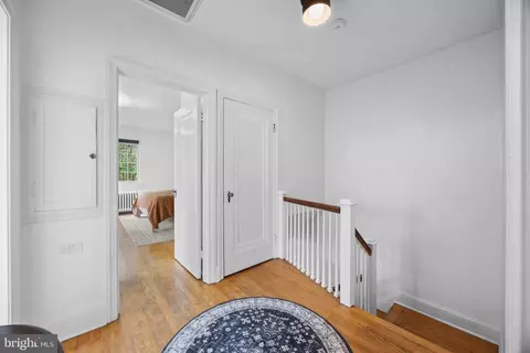 Entry Way - 3712 Rexmere Rd, Baltimore, MD 21218 photo 5 of 7