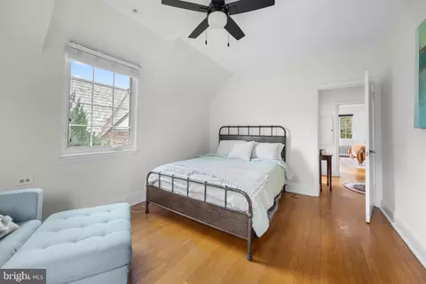 Bedroom - 3712 Rexmere Rd, Baltimore, MD 21218 photo 2 of 5