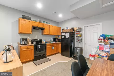 Kitchen - 1918 Mcculloh St, Baltimore, MD 21217 photo 1 of 1