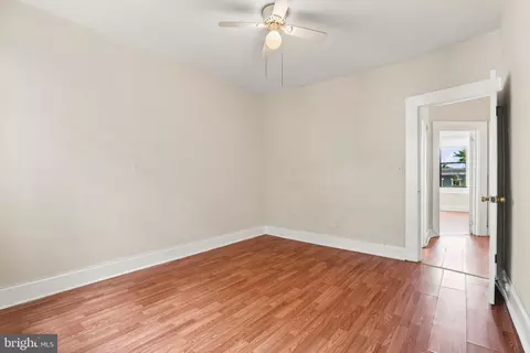 Bedroom - 730 Linnard St, Baltimore, MD 21229 photo 3 of 7