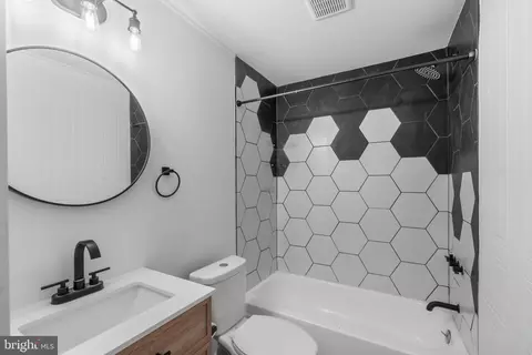 Bath - 3822 6th St, Baltimore, MD 21225 photo 1 of 1
