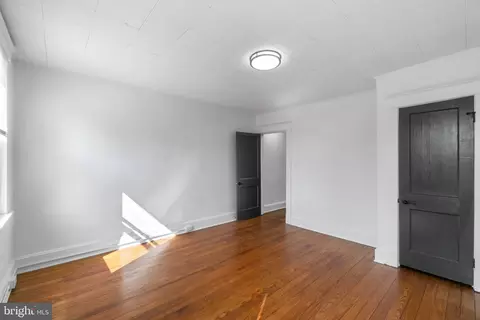 Bedroom - 3822 6th St, Baltimore, MD 21225 photo 1 of 2
