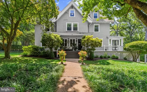 300 Goodwood Gdns, Baltimore, MD 21210