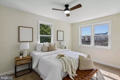 Bedroom - 4266 Rokeby Rd, Baltimore, MD 21229 photo 6 of 6