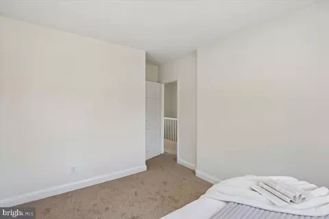 Bedroom - 4266 Rokeby Rd, Baltimore, MD 21229 photo 1 of 6