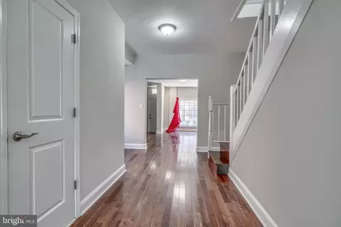 Entry Way - 2624 E Preston St, Baltimore, MD 21213 photo 2 of 6