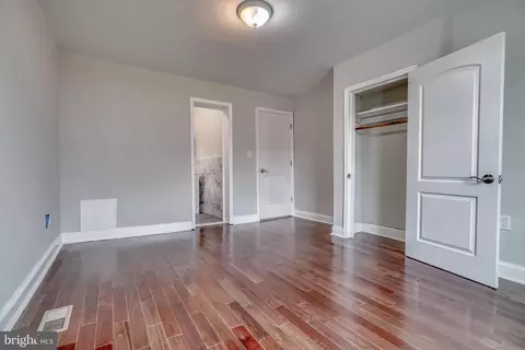 Bedroom - 2624 E Preston St, Baltimore, MD 21213 photo 2 of 2