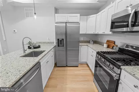 1807 E Lafayette Ave, Baltimore, MD 21213 photo 14