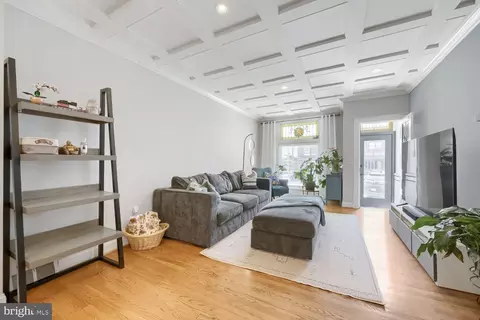 841 S Conkling St, Baltimore, MD 21224