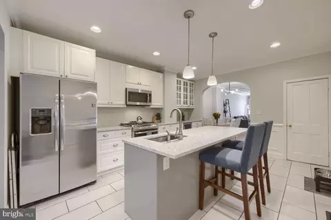 Kitchen - 841 S Conkling St, Baltimore, MD 21224 photo 2 of 4